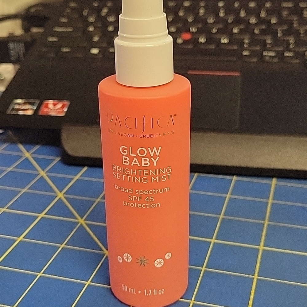 Pacifica Glow Baby SPF 45 Mist 50ml New In Glass Bottle